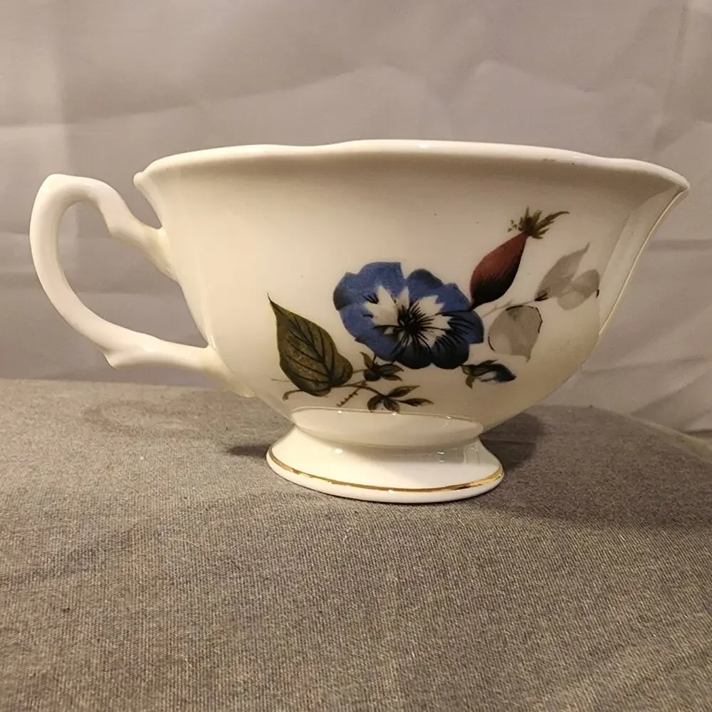 Royal Grafton Fine Bone China Floral Teacup made in England blue pansies